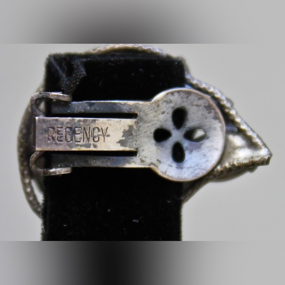 REGENCY EARRINGS CLIP ON VINTAGE PURPLE RED CRYSTALS PEWTER 1950’s - Picture 8 of 8